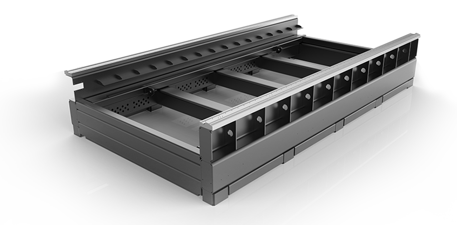 Segmented welded machine bed